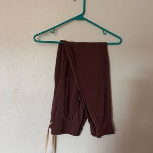 Lates Women’s XS cozy Joggers